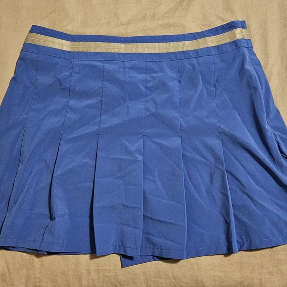 Golf skort - Picture 2 of 4